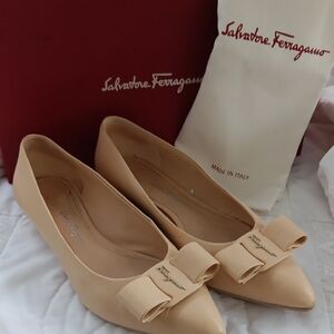 Salvatore Ferragamo Classic Flat Shoes